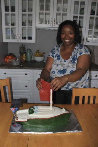 Athlene with the amazing Teleport cake - thanks!!! Check out the detail!